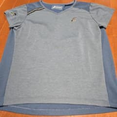 Babolat グレー Vネック Tシャツのサムネイル