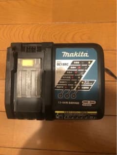 値下げ中❗️マキタ充電器（モデルDC18RC）のサムネイル