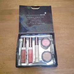 未使用品★IVY/アイビー化粧品★メイクアップセット★ 輝き小箱のサムネイル