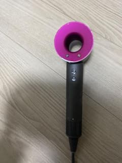 Dyson ドライヤー ジャンク品のサムネイル