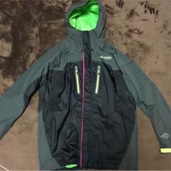 まにに様専用 コロンビア マウンテンパーカーのサムネイル