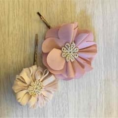 花 ヘアピンのサムネイル
