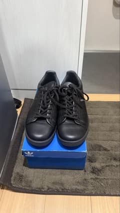 adidas STAN SMITH オールブラックのサムネイル