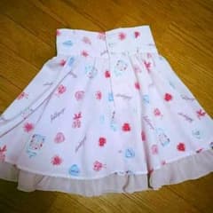 ゆめかわいい スカートのサムネイル