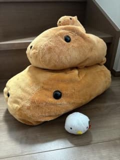 カピバラさん 三段のすのすぬいぐるみ 3匹おんぶ　重なり　3段　親子　白いトリのサムネイル