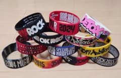値下 ONE OK ROCK ラバーバンド 12点セット &リストウォッチ - メルカリ