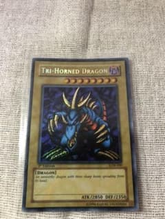 遊戯王 トライホーン・ドラゴンのサムネイル