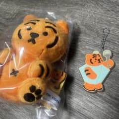 Muzik Tiger 2점 정리 판매