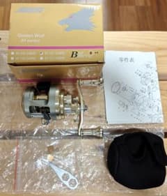 ▽^)olz5さん専用 ベイトリール、SABRE GoldenWolf - メルカリ