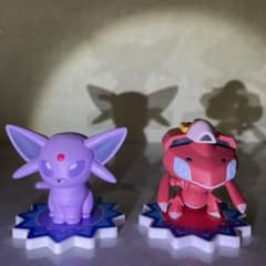 フィギュアコレクション ポケモンドール エーフィ＆赤いゲノセクトのサムネイル