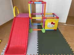 ハローキティ  折りたたみ式室内ジャングルジム 滑り台のサムネイル