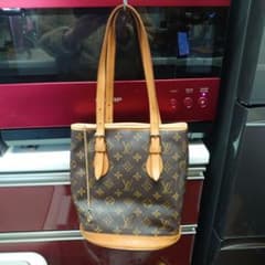 LOUIS VUITTON ルイヴィトン モノグラム バケットのサムネイル