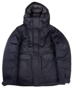 【新品未使用】ホワイトマウンテニアリング　GORE-TEX ダウンジャケットのサムネイル