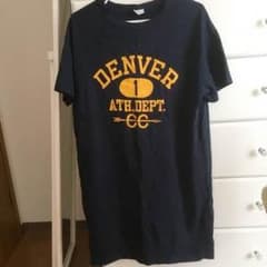 土屋太鳳 着用 紺色Tシャツのサムネイル