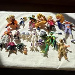 ジャンク品ドラゴンボール アクションフィギュア 17体のサムネイル