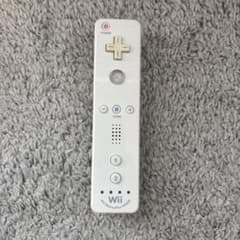 Wii リモコンプラス 本体 ホワイトのサムネイル