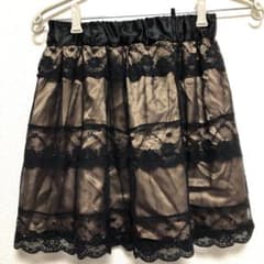 黒レース  ゴールド ミニスカートのサムネイル