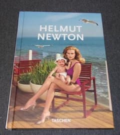 【４冊】HELMUT NEWTON 【メルカリ最安値】 ヘルムート・ニュートン 写真集 TASCHEN 2024年 - メルカリ