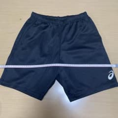 asics スポーツ短パンのサムネイル