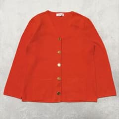 ビビッドレッド カーディガン / ゴールドボタン / レトロシンプル 派手服のサムネイル