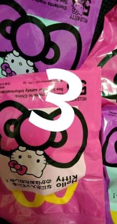 マクドナルド　ハッピーセット　50周年限定 平成ギャルキティ　マスコット　3体のサムネイル