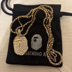 A BATHING APE ネックレス 金メッキのサムネイル