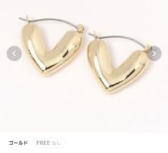 新品ローリーズファーム。ゴールドハートピアスのサムネイル
