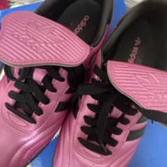 adidas スニーカー ピンク ブラックのサムネイル