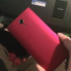 AQUOS crystal レッドのサムネイル