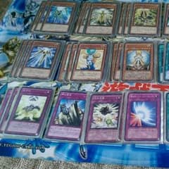 遊戯王　光天使デッキ　エクストラつき　スリーブつき　値下げありのサムネイル