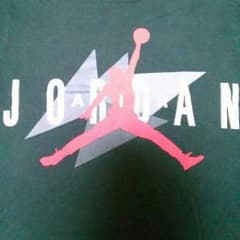 【送料込み】JORDAN ジョーダン　Tシャツのサムネイル