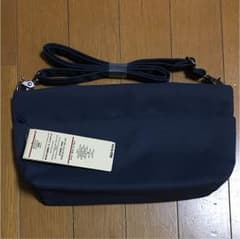 無印良品 持ち歩ける整理ポーチ・ショルダー付きのサムネイル