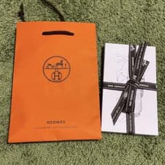 【新品未使用】　HERMES レフィル 《ヴィジョン》 日本語版 2025のサムネイル