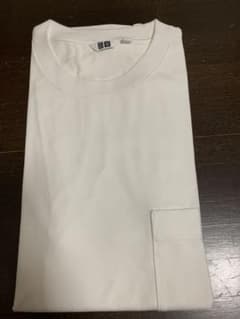 ユニクロ オーバーサイズTシャツ 新品のサムネイル