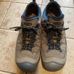 KEEN アウトドアシューズ 27cmのサムネイル