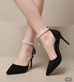 YILI SHOES パールストラップ パンプス 黒のサムネイル
