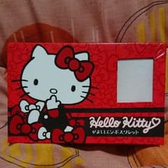 ハローキティの財布のサムネイル