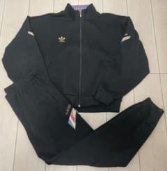 希少XOサイズ デサント製アディダス ジャージセットアップ - メルカリ