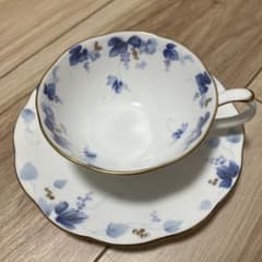 【ニッコー】青と白の花柄 ティーカップとソーサー１客のサムネイル