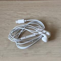 Apple純正　B品　有線イヤホンのサムネイル