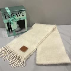 Loewe ロエベ　マフラーのサムネイル
