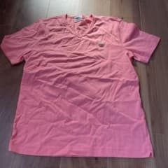 LACOSTE ピンク Vネック Tシャツ サイズ3のサムネイル