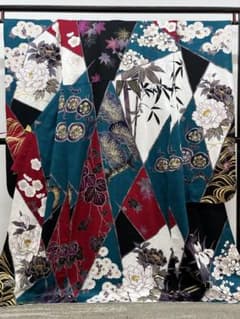 振袖 刺繍 金彩 身丈168cm 撥水加工済 身幅ゆったりめ MO3983 - メルカリ