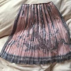ゆうこっこ様専用 レストローズ スカートのサムネイル