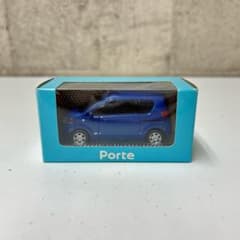 新品未開封 トヨタ ポルテ 1/30 ディーラー特注 非売品 プルバックカーのサムネイル