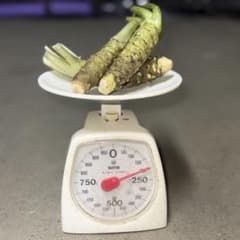 無農薬　安曇野産わさび中サイズ　3kg 無農薬 安曇野産わさび中サイズ 200g - メルカリ