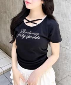 INGNI サイドギャザーレース付ロゴクロスTシャツのサムネイル