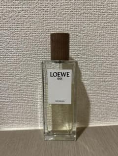 LOEWE 001 WOMAN 香水のサムネイル
