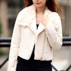 CoCoさん専用♡【定価20,520円】リアルラビットファームートンコートのサムネイル