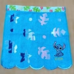 美品Disney刺繍スティッチ ハンドタオル ハンカチ ブルーのサムネイル